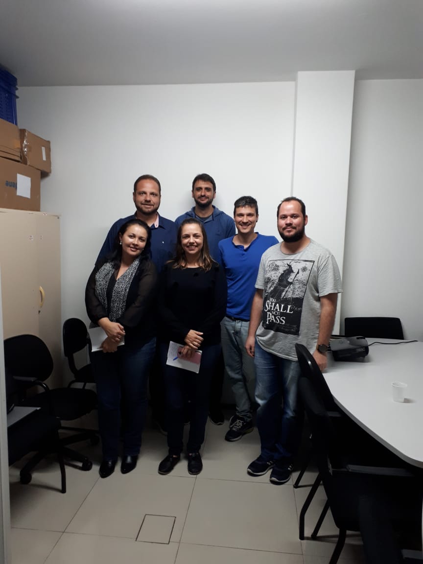 Reunião com membros da equipe do IMA (Instituto de Meio Ambiente de Santa Catarina) para entrega do relatório técnico "Distribuição e conservação de anfíbios microendêmicos do sul do Brasil"